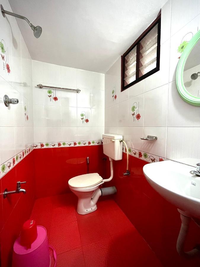 Benheal Homestay Kochi Exteriör bild