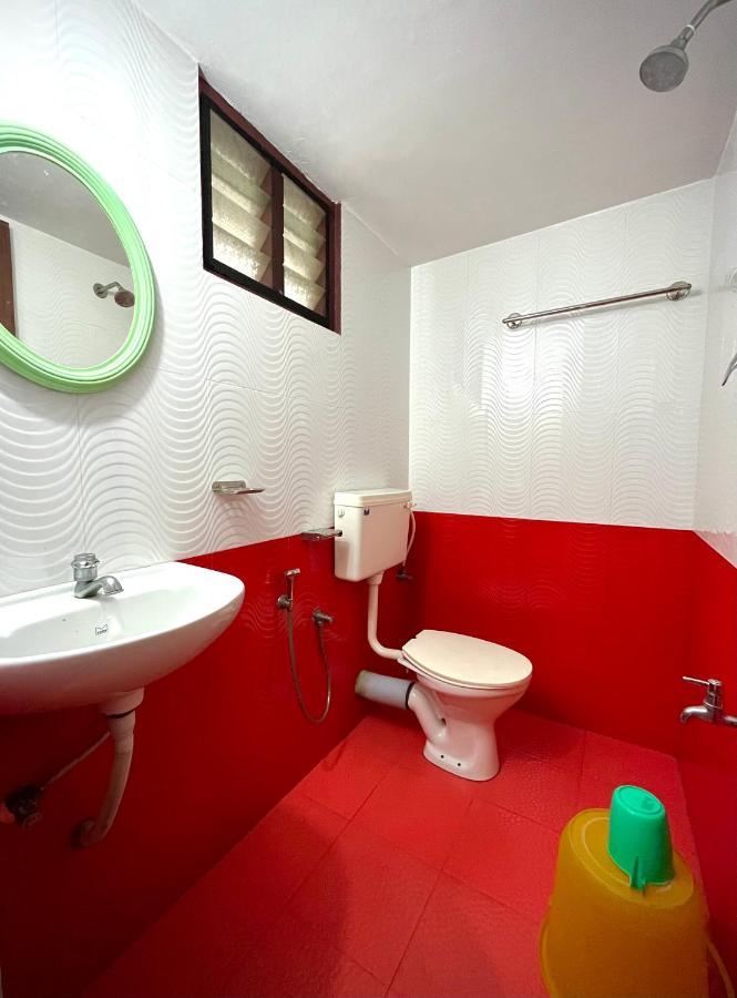 Benheal Homestay Kochi Exteriör bild