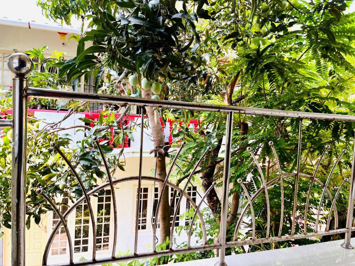 Benheal Homestay Kochi Exteriör bild