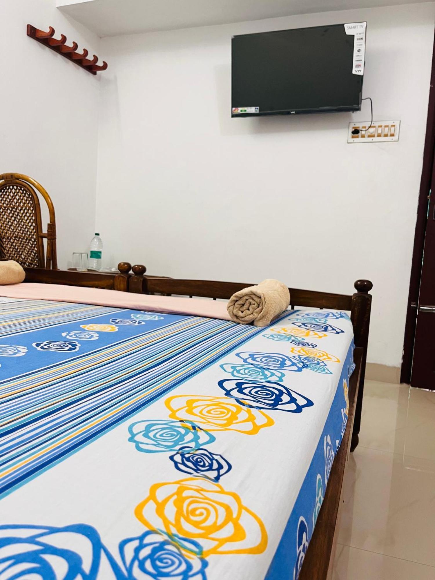 Benheal Homestay Kochi Exteriör bild